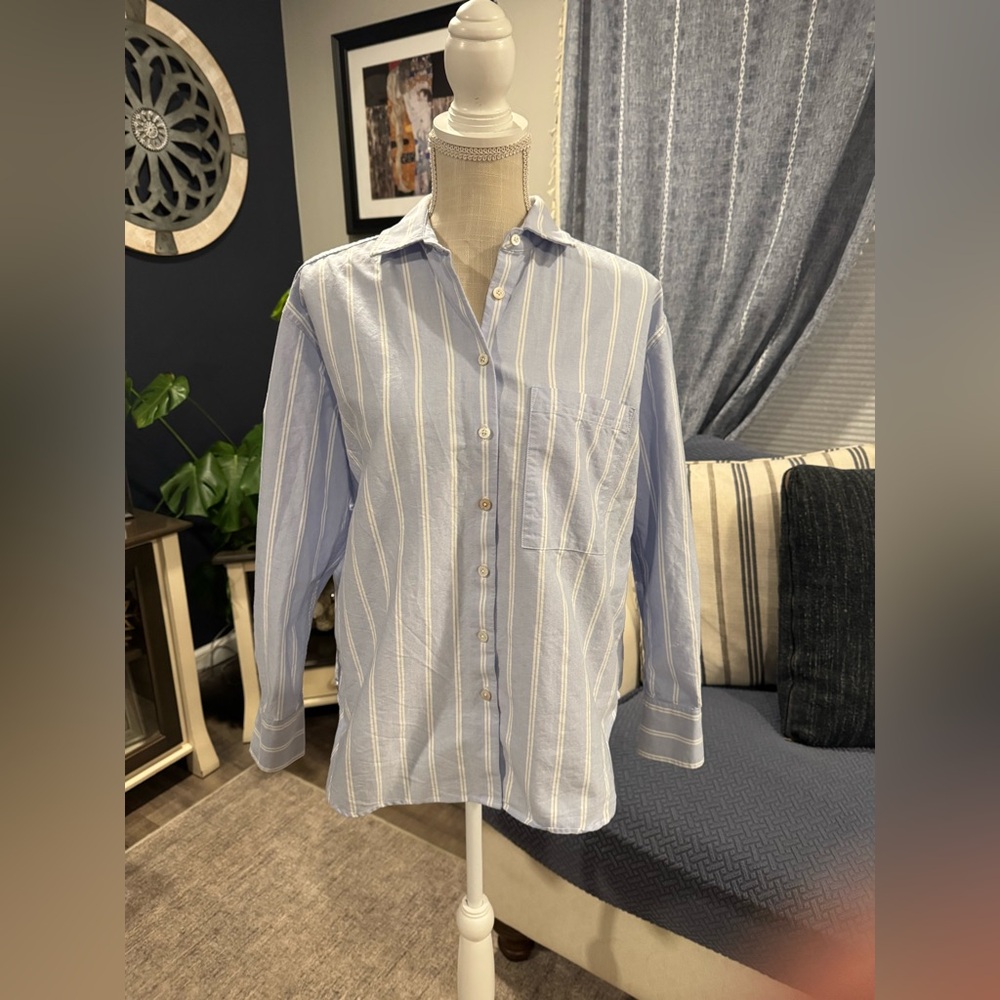 AYR, Classic button-down, casual chic, capsule wardrobe staple